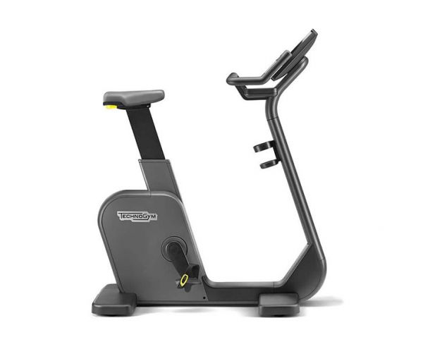 Велотренажер TechnoGym ExciteBike 9000 Live